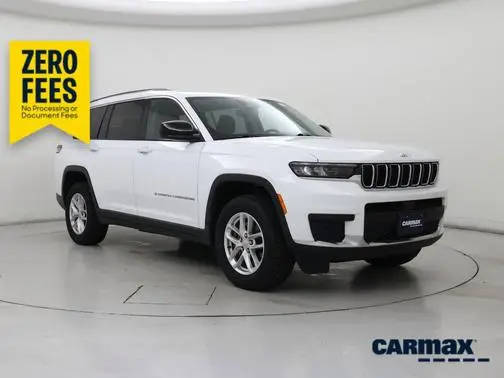2023 Jeep Grand Cherokee L Laredo 4WD photo