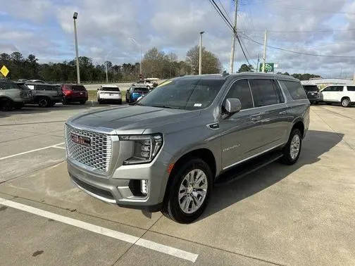 2023 GMC Yukon XL Denali RWD photo