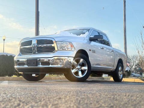 2015 Ram 1500 Big Horn 4WD photo