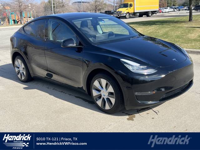 2023 Tesla Model Y Long Range AWD photo
