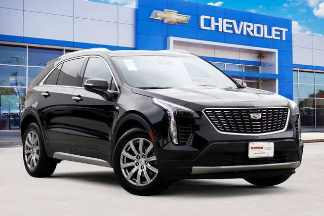 2023 Cadillac XT4 FWD Premium Luxury FWD photo