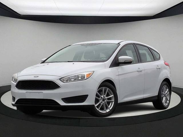 2015 Ford Focus SE FWD photo