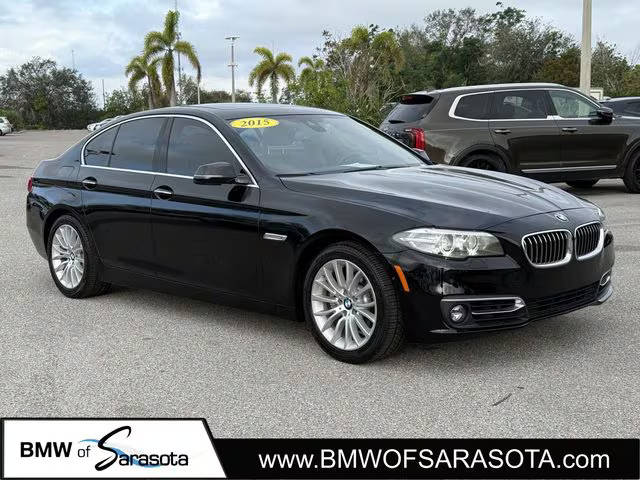 2015 BMW 5 Series 528i RWD photo