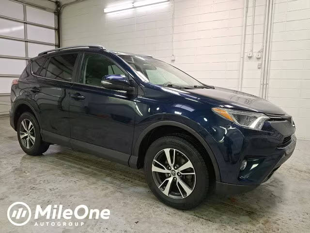 2018 Toyota RAV4 XLE AWD photo