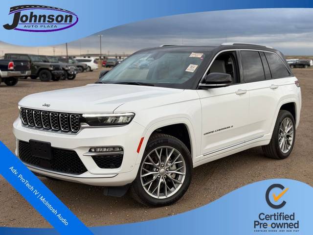 2022 Jeep Grand Cherokee Summit 4WD photo