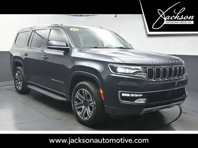 2022 Jeep Wagoneer Series III 4WD photo