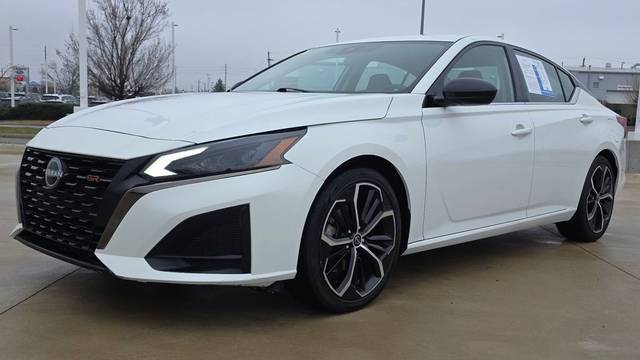 2023 Nissan Altima 2.5 SR FWD photo
