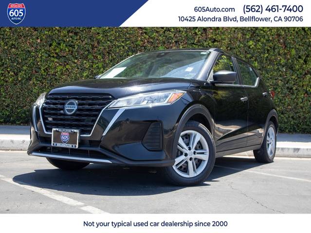 2021 Nissan Kicks S FWD photo