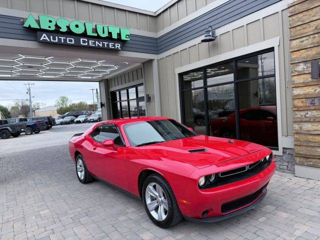 2023 Dodge Challenger SXT RWD photo