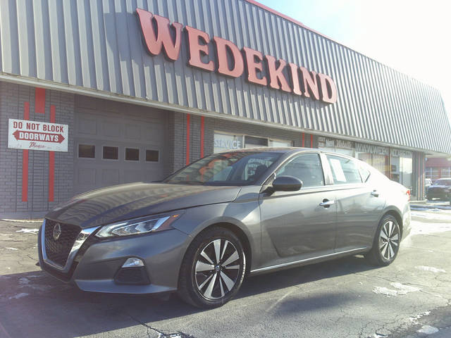 2022 Nissan Altima 2.5 SV FWD photo