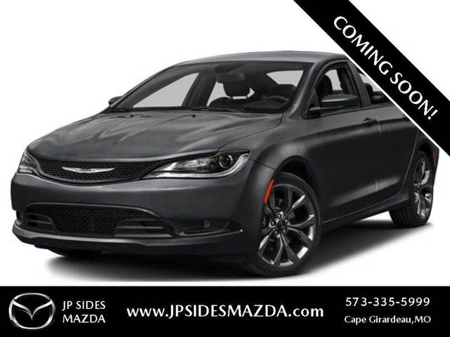 2016 Chrysler 200 Limited FWD photo