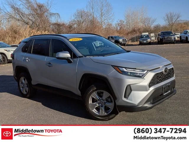 2023 Toyota RAV4 XLE AWD photo