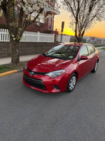 2015 Toyota Corolla LE FWD photo