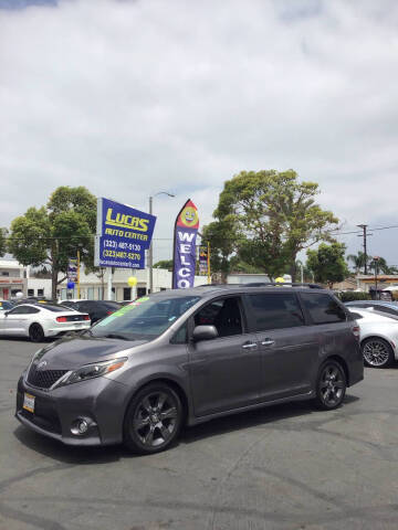 2016 Toyota Sienna SE Premium FWD photo