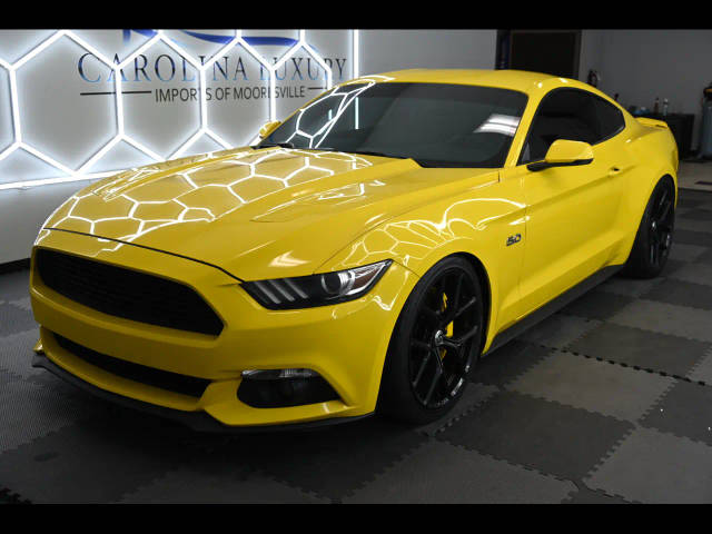 2015 Ford Mustang GT Premium RWD photo