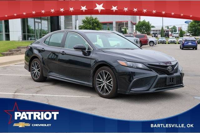 2023 Toyota Camry SE FWD photo