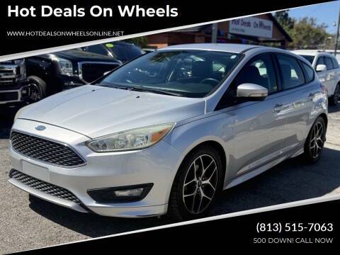 2015 Ford Focus SE FWD photo