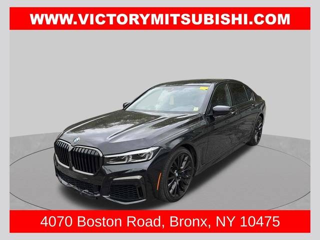 2022 BMW 7 Series 740i RWD photo