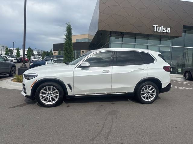 2023 BMW X5 xDrive40i AWD photo