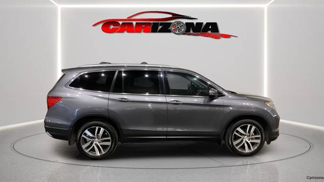 2017 Honda Pilot Elite AWD photo
