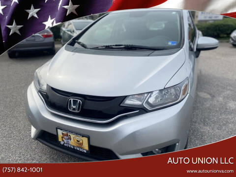 2015 Honda Fit EX FWD photo