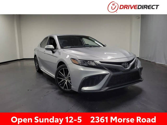 2023 Toyota Camry SE FWD photo