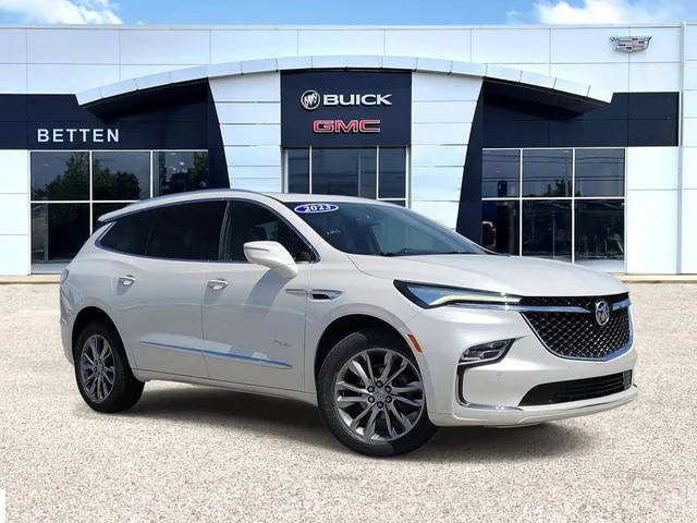 2023 Buick Enclave Avenir AWD photo