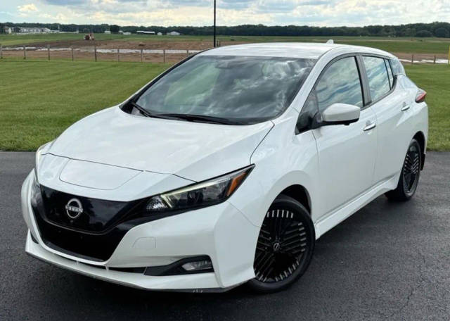 2023 Nissan Leaf SV PLUS FWD photo