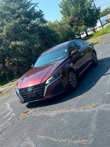 2023 Nissan Altima 2.5 SV FWD photo
