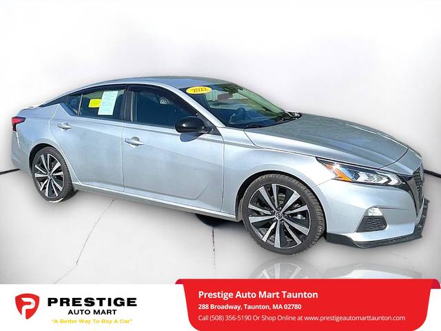 2022 Nissan Altima 2.5 SR FWD photo