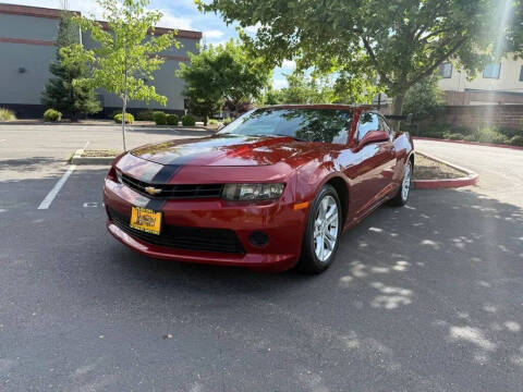 2015 Chevrolet Camaro LS RWD photo
