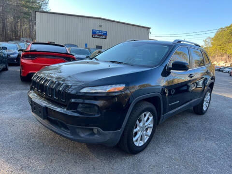 2015 Jeep Cherokee Latitude 4WD photo