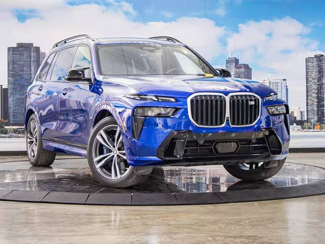 2023 BMW X7 M60i AWD photo