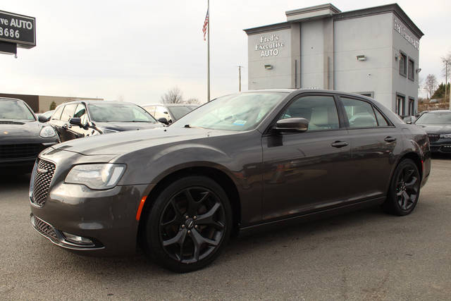 2021 Chrysler 300 300S RWD photo