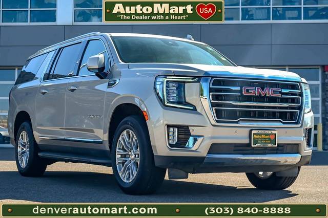 2023 GMC Yukon XL SLT 4WD photo