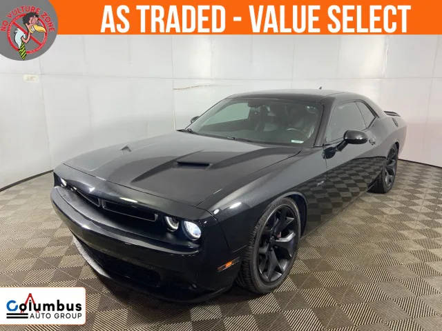 2015 Dodge Challenger R/T Plus RWD photo