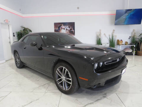 2019 Dodge Challenger SXT AWD photo