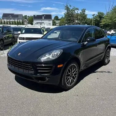 2017 Porsche Macan S AWD photo