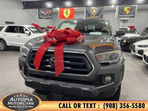 2021 Toyota Tacoma SR5 4WD photo