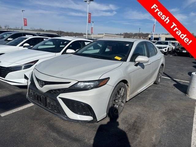 2023 Toyota Camry SE FWD photo