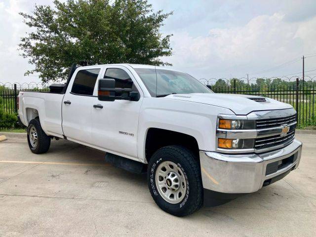 2017 Chevrolet Silverado 3500HD Work Truck 4WD photo