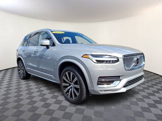2023 Volvo XC90 Plus AWD photo