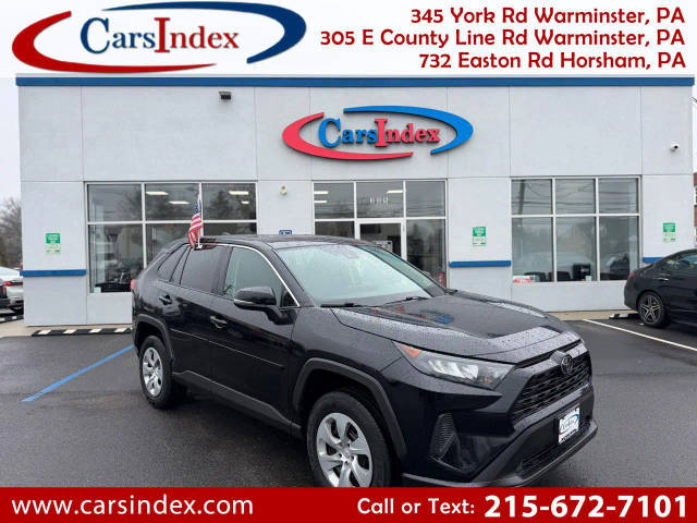 2022 Toyota RAV4 LE AWD photo