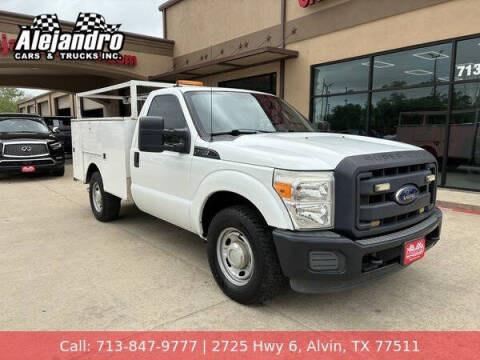 2015 Ford F-250 Super Duty XL RWD photo