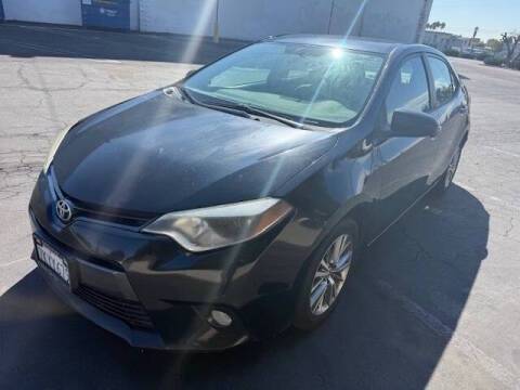 2015 Toyota Corolla LE Plus FWD photo
