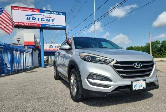 2016 Hyundai Tucson SE AWD photo