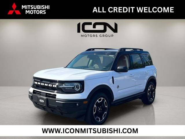 2023 Ford Bronco Sport Outer Banks 4WD photo