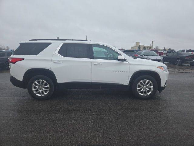 2020 Chevrolet Traverse LT Cloth AWD photo