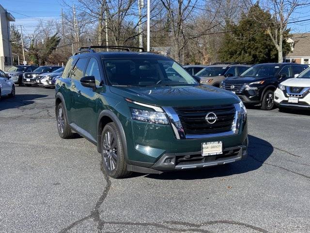 2022 Nissan Pathfinder SL 4WD photo