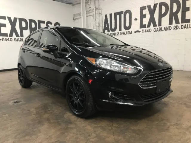 2015 Ford Fiesta SE FWD photo